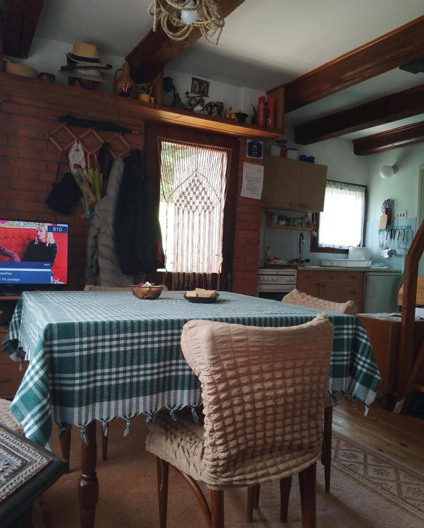 Apartmani Planinska Kuca, Jagodnja Krupanj Exteriör bild